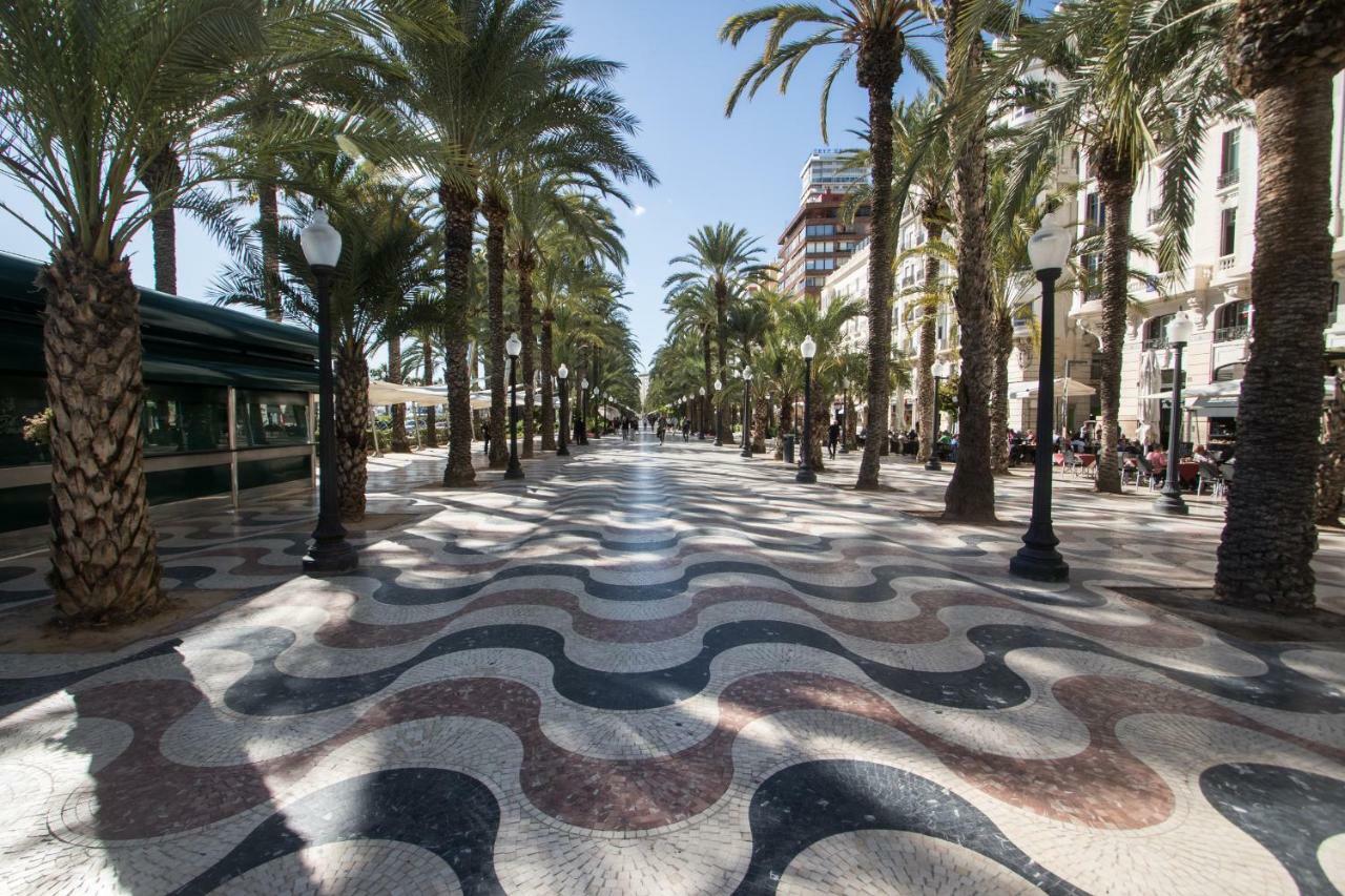 Alicante Sea View Downtown Comfort ภายนอก รูปภาพ