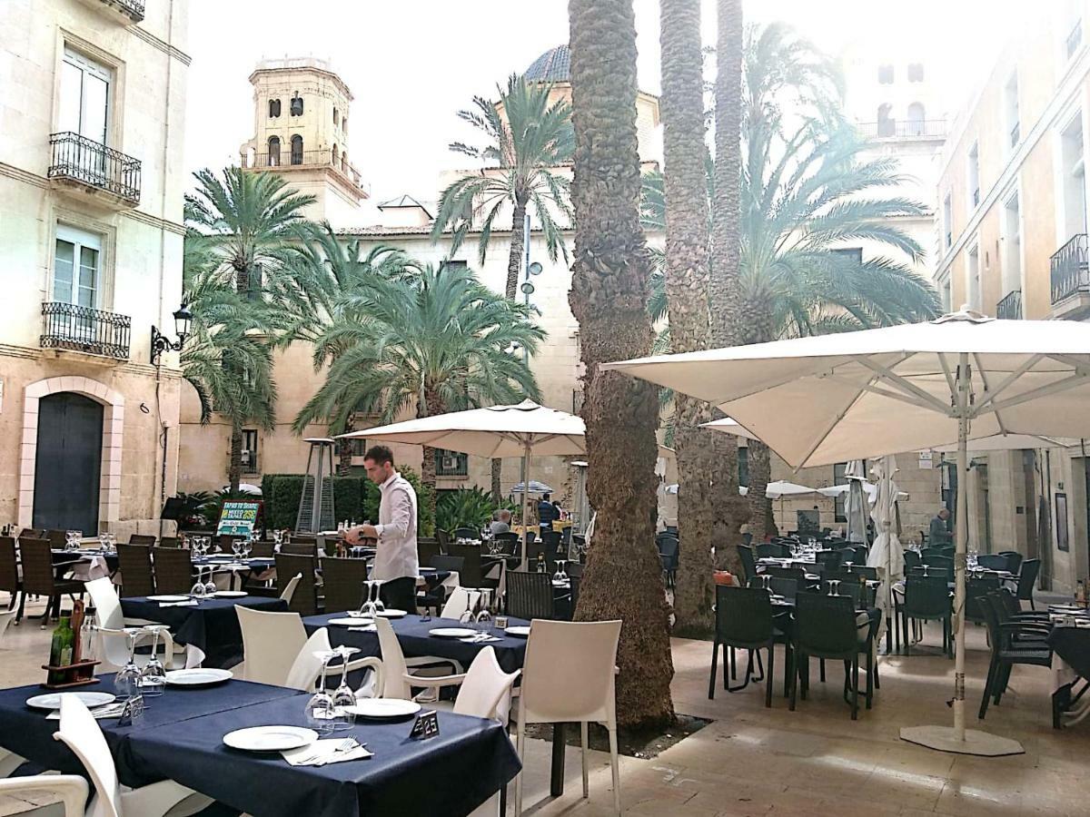 Alicante Sea View Downtown Comfort ภายนอก รูปภาพ